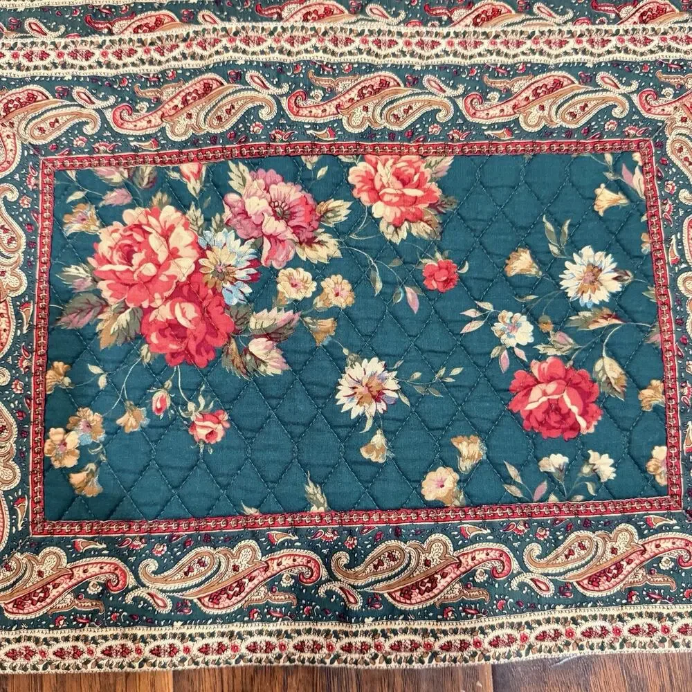 Vintage Vera Bradley Design Indiana quilted placemats (Set of 3)